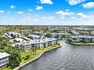 1950 SW Palm City Road, Unit 8106, Stuart, FL 34994 Photo