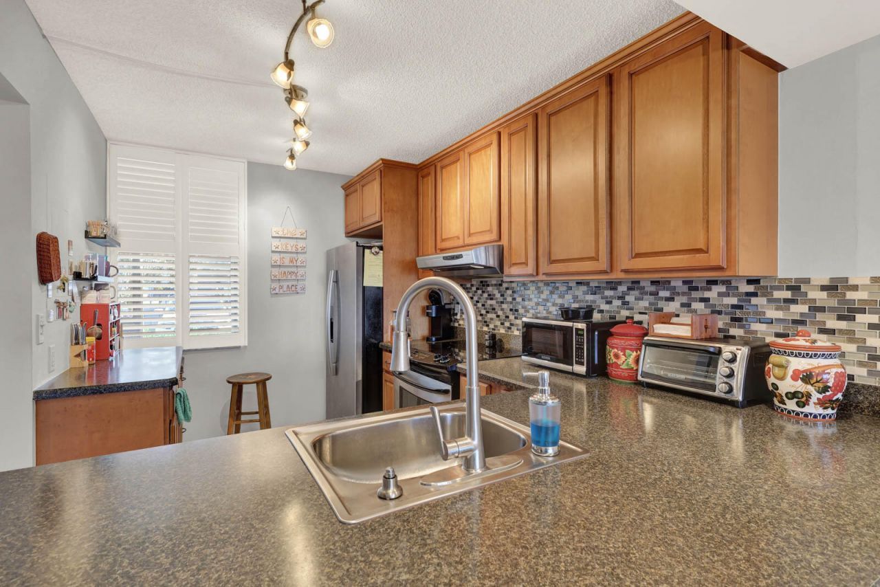 1950 SW Palm City Road, Unit 8106, Stuart, FL 34994 Photo