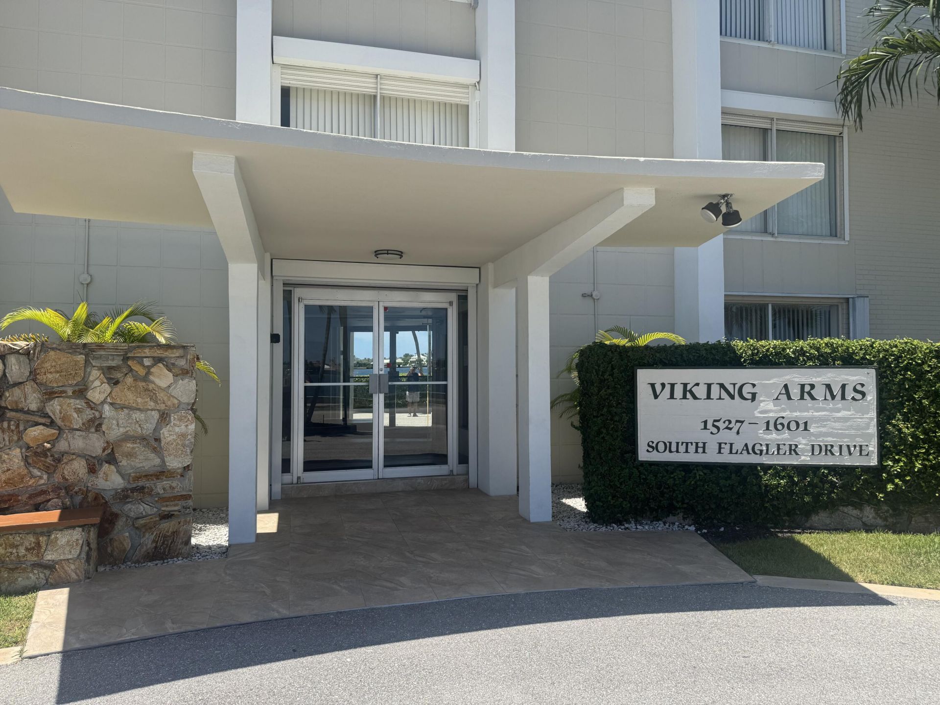 1527 S Flagler Drive S, Unit 116f, West Palm Beach, FL 33401 Photo