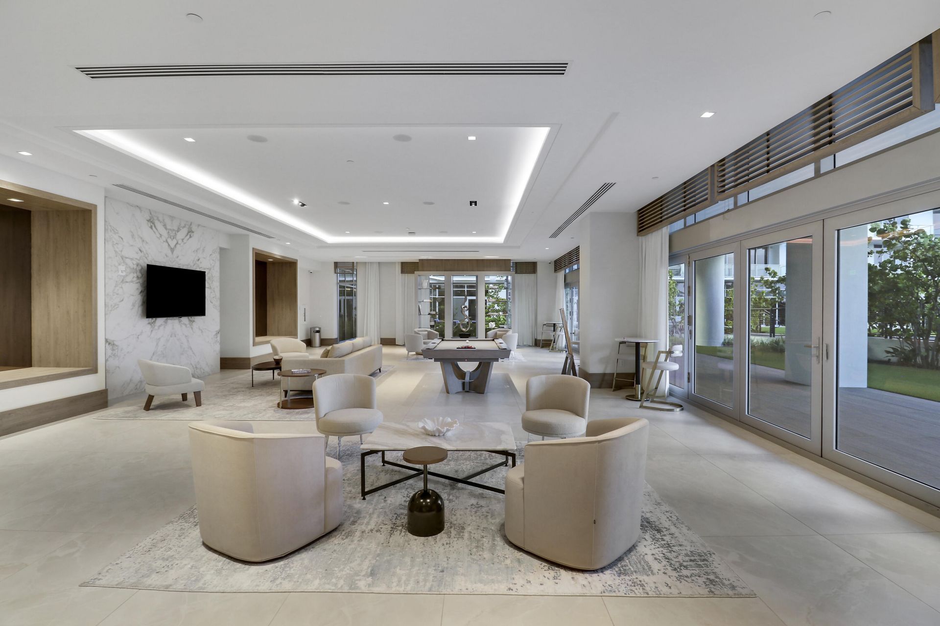 220 Lake Shore Drive, Unit 815, West Palm Beach, FL 33403 Photo