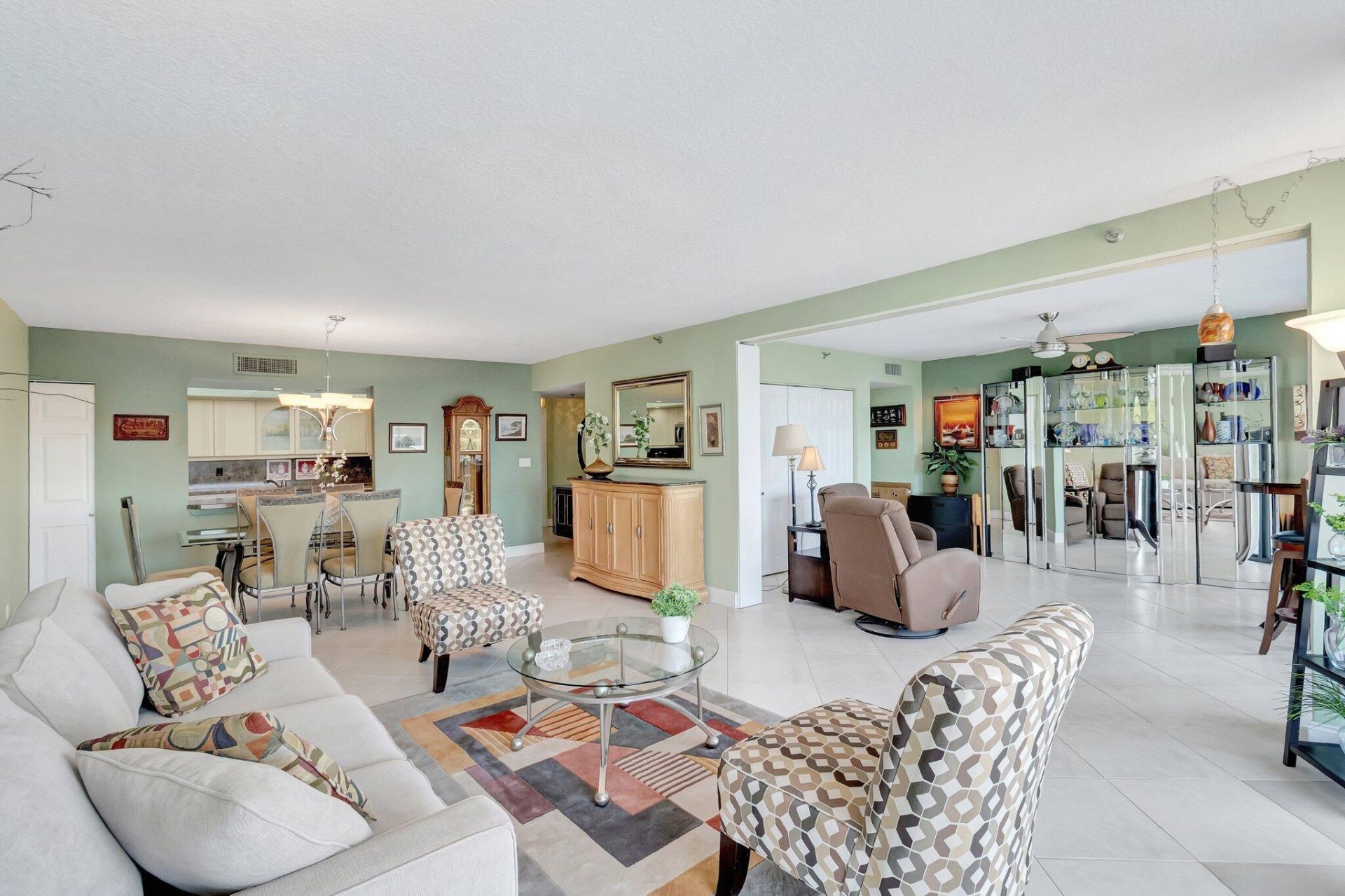 4740 S Ocean Boulevard, Unit 202, Highland Beach, FL 33487 Photo