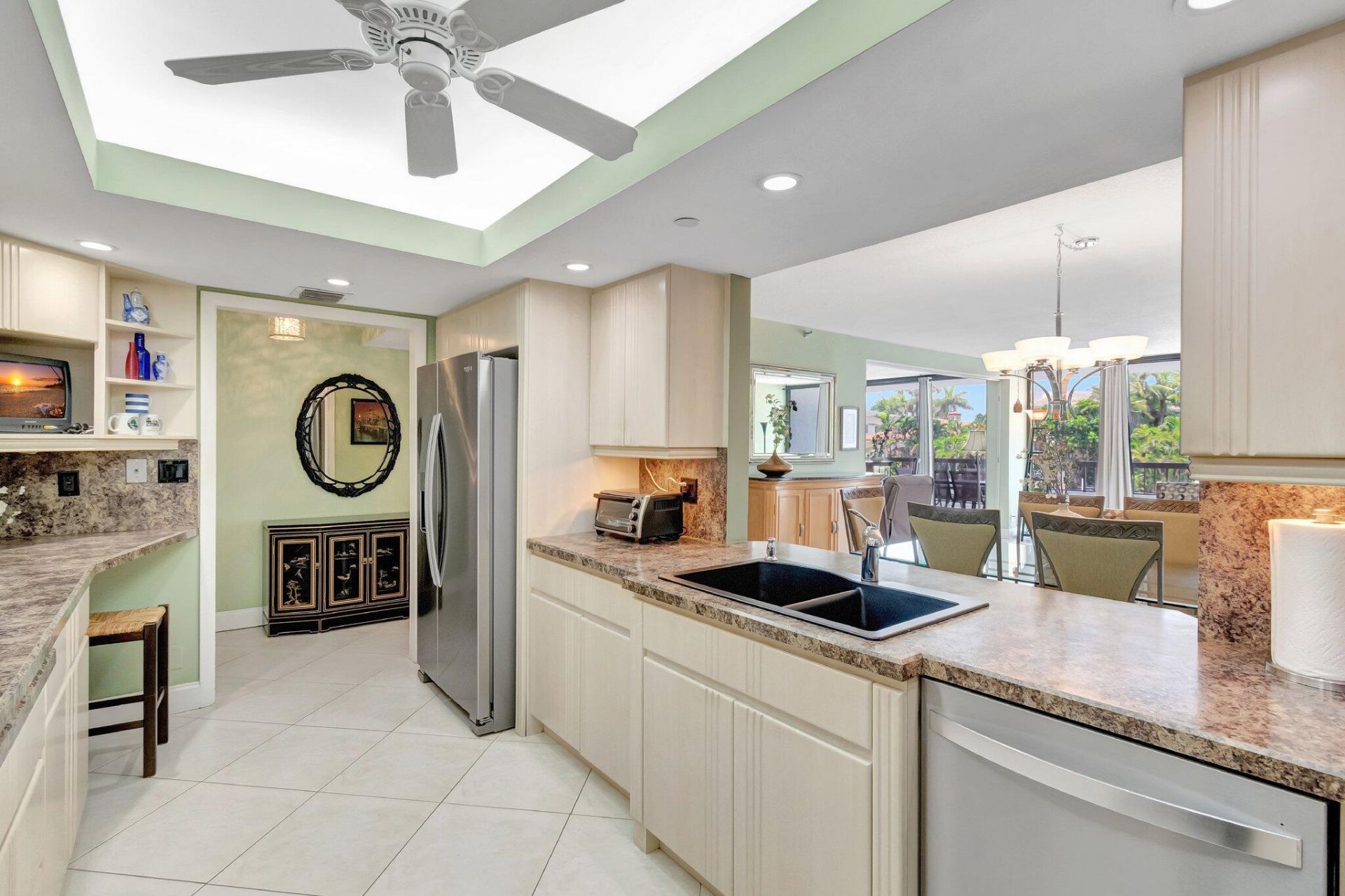 4740 S Ocean Boulevard, Unit 202, Highland Beach, FL 33487 Photo
