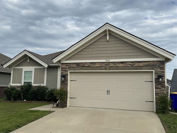 775 Kobus Street , Bowling Green, KY 42104