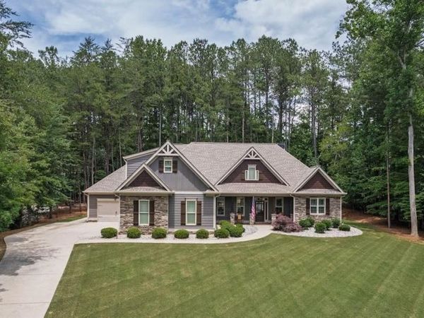497 Oak Forest Drive , Dawsonville, GA 30534