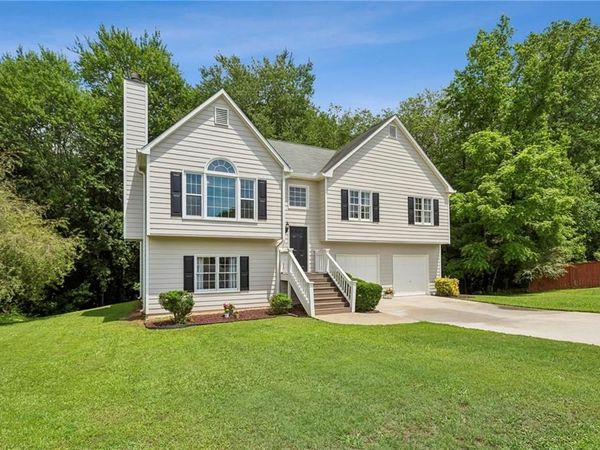 3096 Woodcrest Way , Powder Springs, GA 30127
