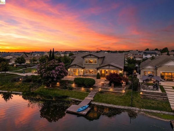 2683 Manresa Shore Lane, Oakley, CA 94561