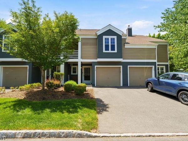 179 Northfield Rd, Bridgewater, NJ 08807