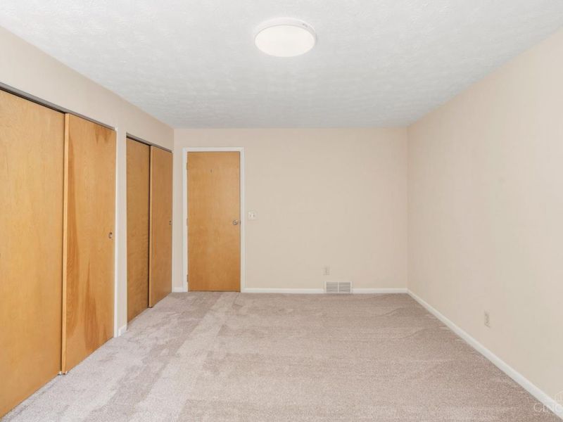 3566 Amberacres Drive, Unit 2, Cincinnati, OH 45237 Photo 17