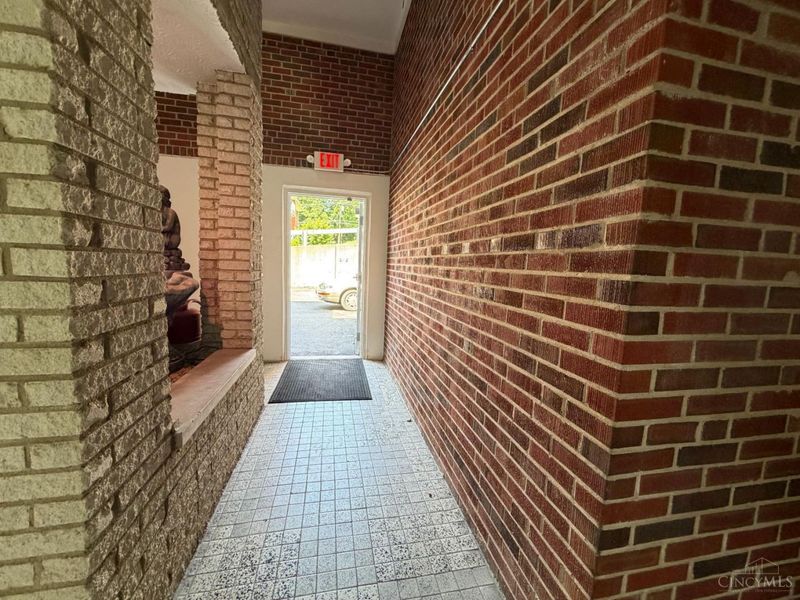3566 Amberacres Drive, Unit 2, Cincinnati, OH 45237 Photo 25