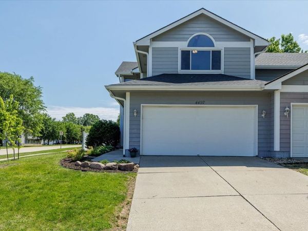 4497 88th Street, Unit 1, Urbandale, IA 50322
