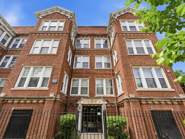 7000 S Paxton Avenue , Unit 3, Chicago, IL 60649