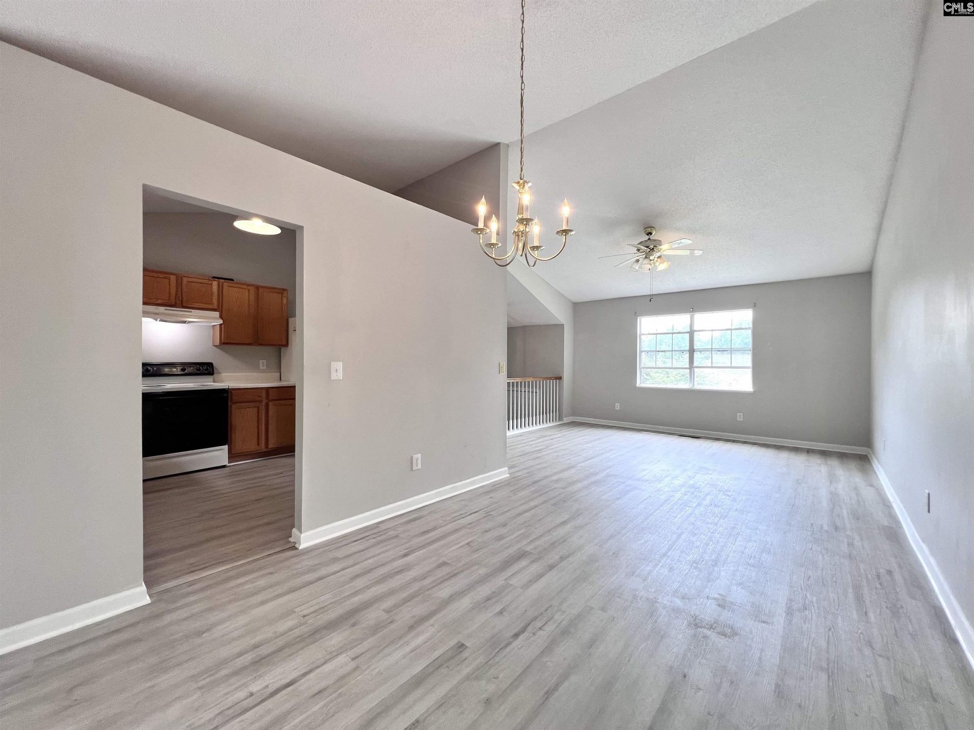 252 Cherry Grove Drive  Photo 9