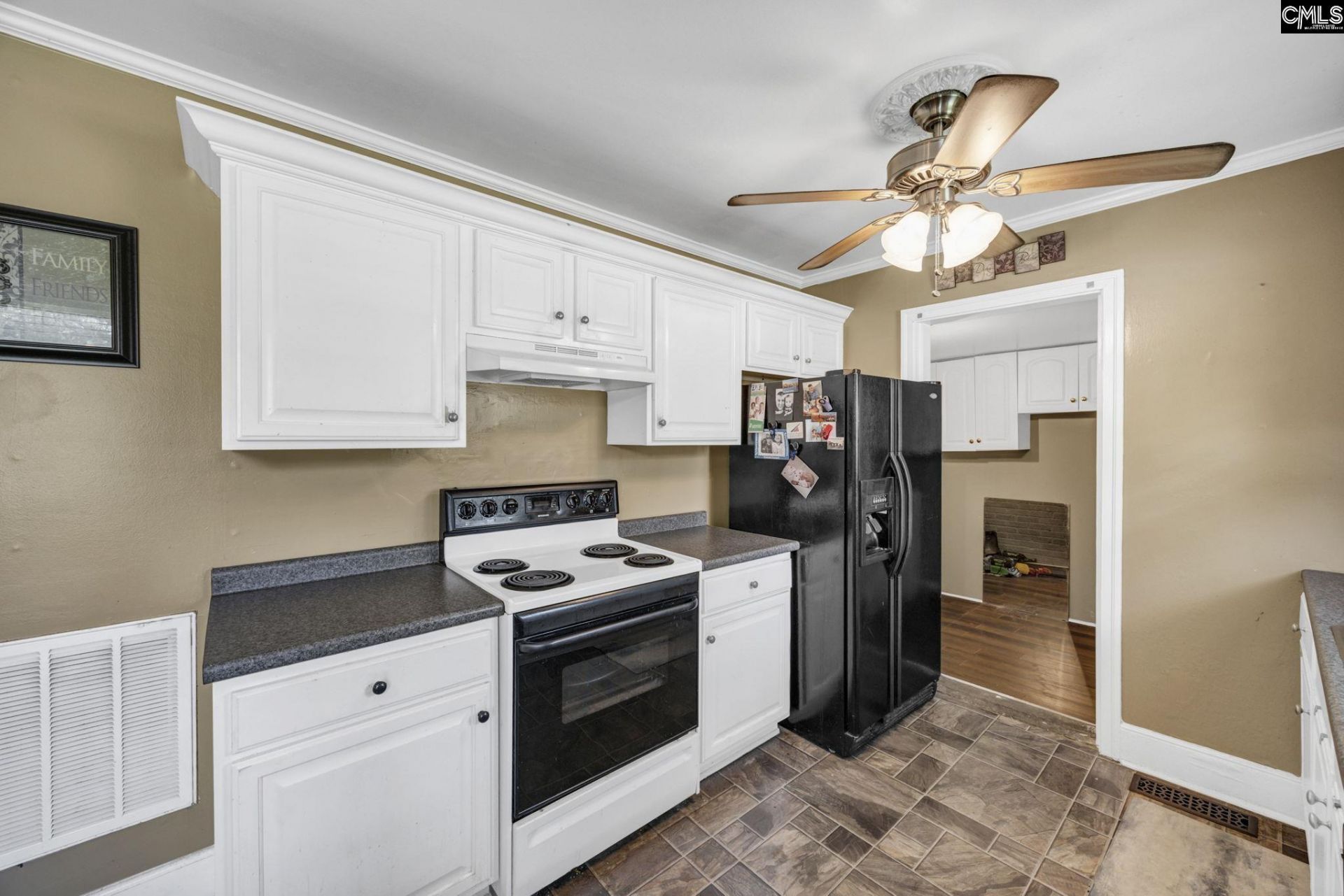 3714 Hydrangea Street  Photo 11