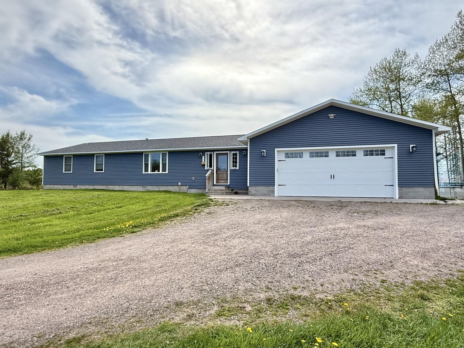 7710 S Lower Hay Lake Rd, Sault Sainte Marie, MI 49783 Main Photo