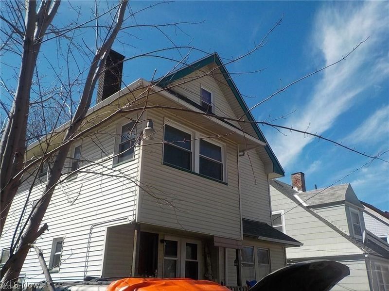 449 Cleveland Road , Cleveland, OH 44108 Photo 2