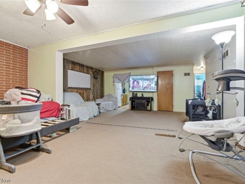 221 Tower Street SW, Beach City, OH 44608 Photo 8