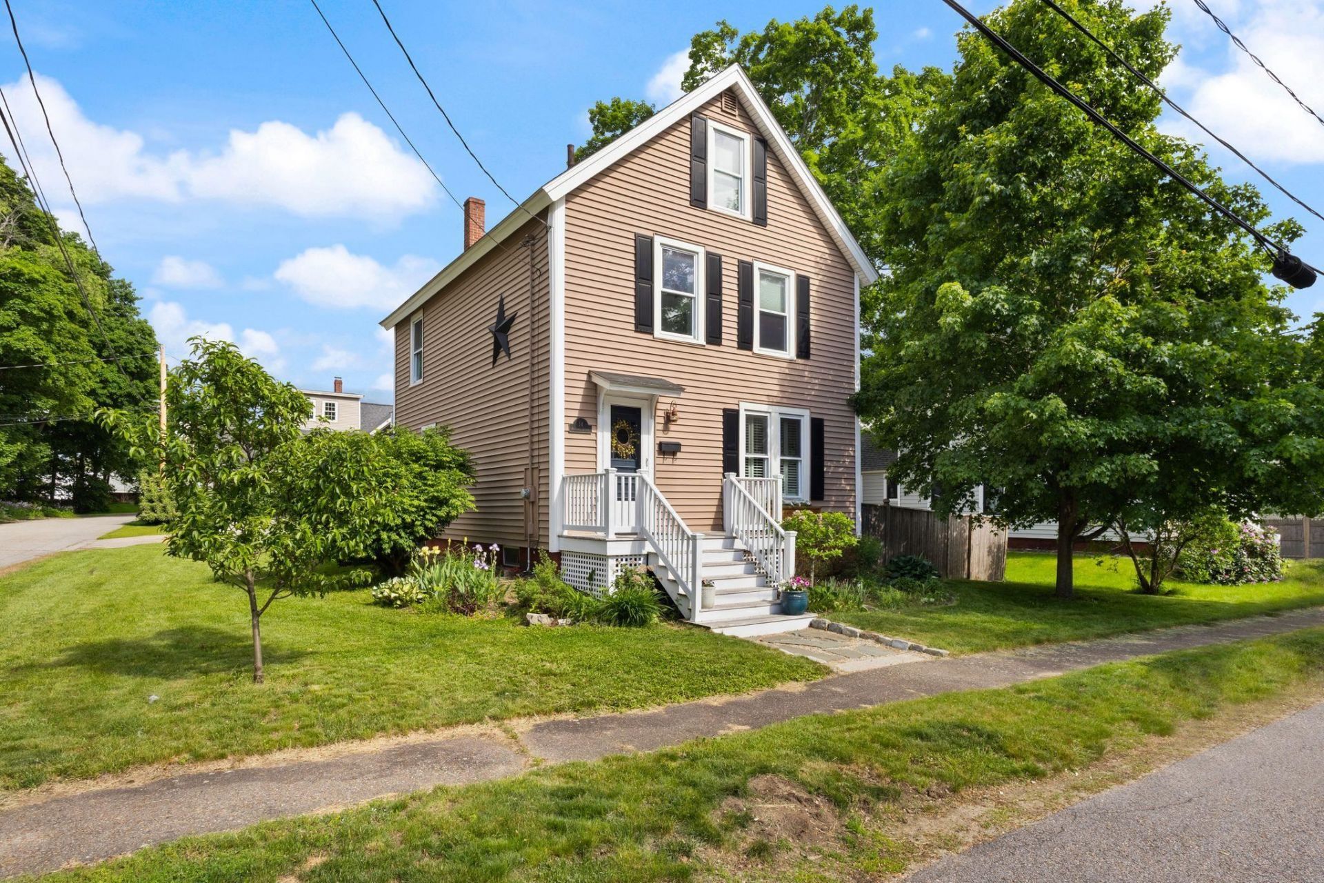 14 Harvard Street, Exeter, NH 03833 Main Photo