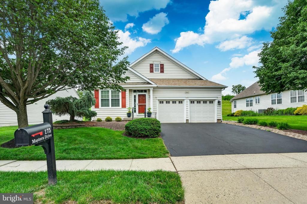 175 Masters Drive, Pottstown, PA 19464 Main Photo