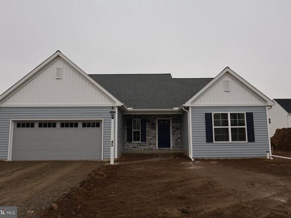 1005 JACK'S PLACE , HARRISBURG, PA 17112