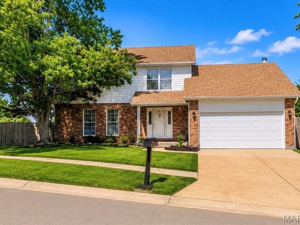 211 E Pottle Avenue , St Louis, MO 63129
