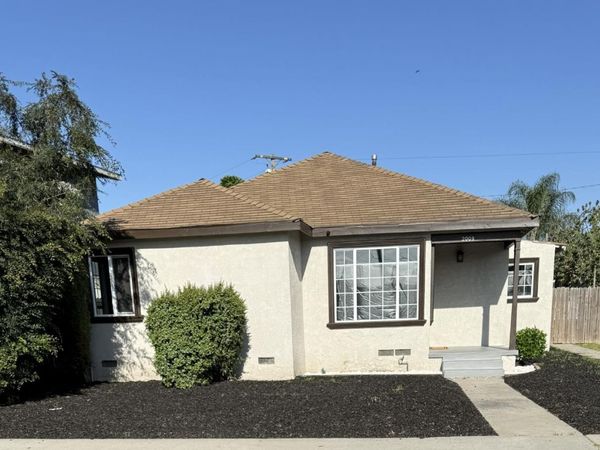 2009 N Pannes Ave, Compton, CA 90221