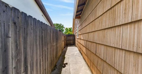 5665 Jacks, Sacramento, CA 95822 Photo