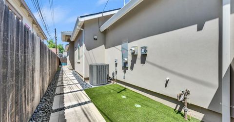 3025 7th Ave, Sacramento, CA 95817 Photo