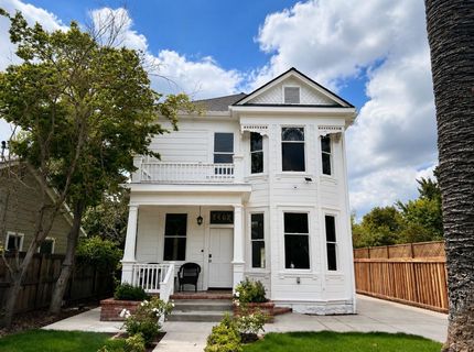 1402 51st St, Sacramento, CA 95819 Photo