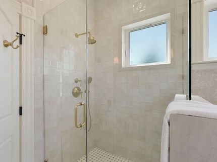 1402 51st St, Sacramento, CA 95819 Photo