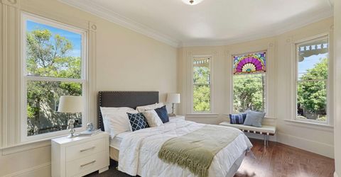 1402 51st St, Sacramento, CA 95819 Photo