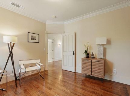 1402 51st St, Sacramento, CA 95819 Photo