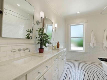 1402 51st St, Sacramento, CA 95819 Photo
