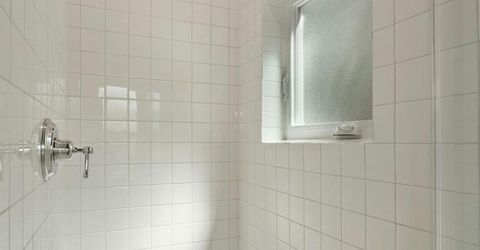 1402 51st St, Sacramento, CA 95819 Photo
