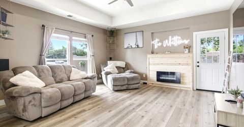 4856 Hazelwood Ave, Carmichael, CA 95608 Photo