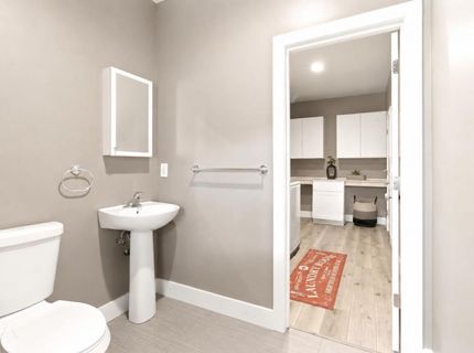 4856 Hazelwood Ave, Carmichael, CA 95608 Photo