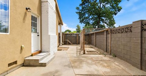 4856 Hazelwood Ave, Carmichael, CA 95608 Photo