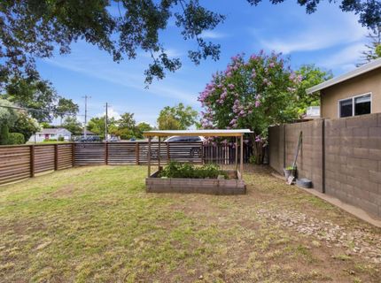 4856 Hazelwood Ave, Carmichael, CA 95608 Photo