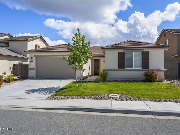 1979 Elk Falls Way, Sparks, NV 89436