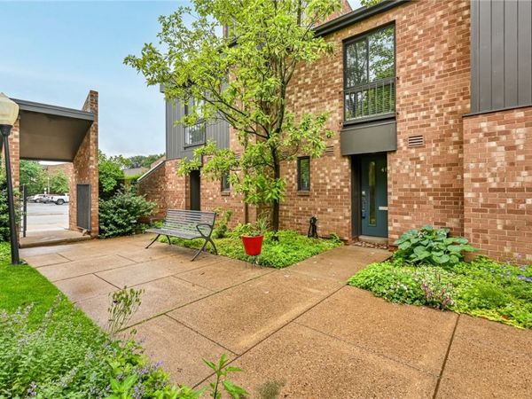 48 Foster Square, Pittsburgh, PA 15212