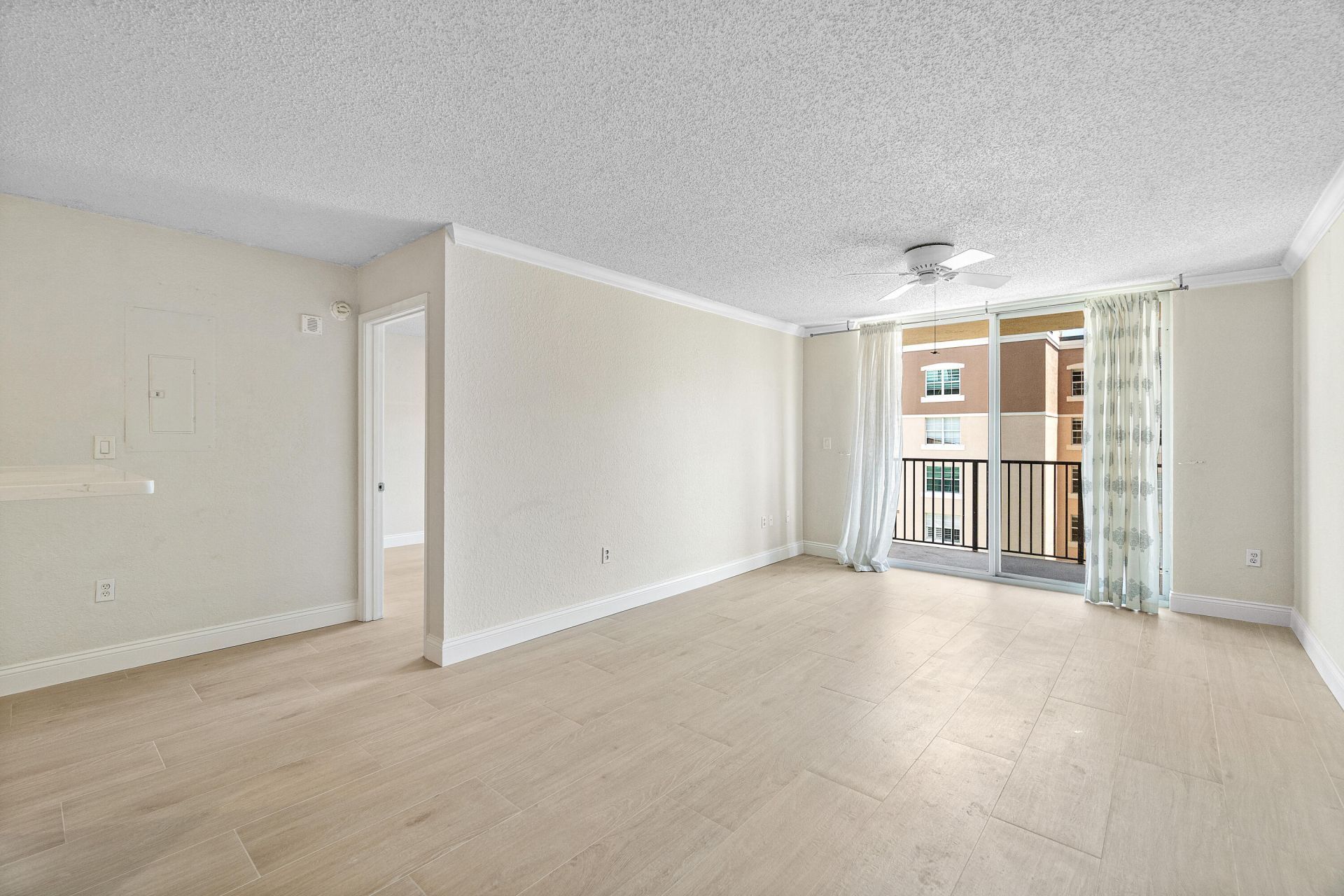 1801 N Flagler Drive, Unit 835, West Palm Beach, FL 33407 Photo