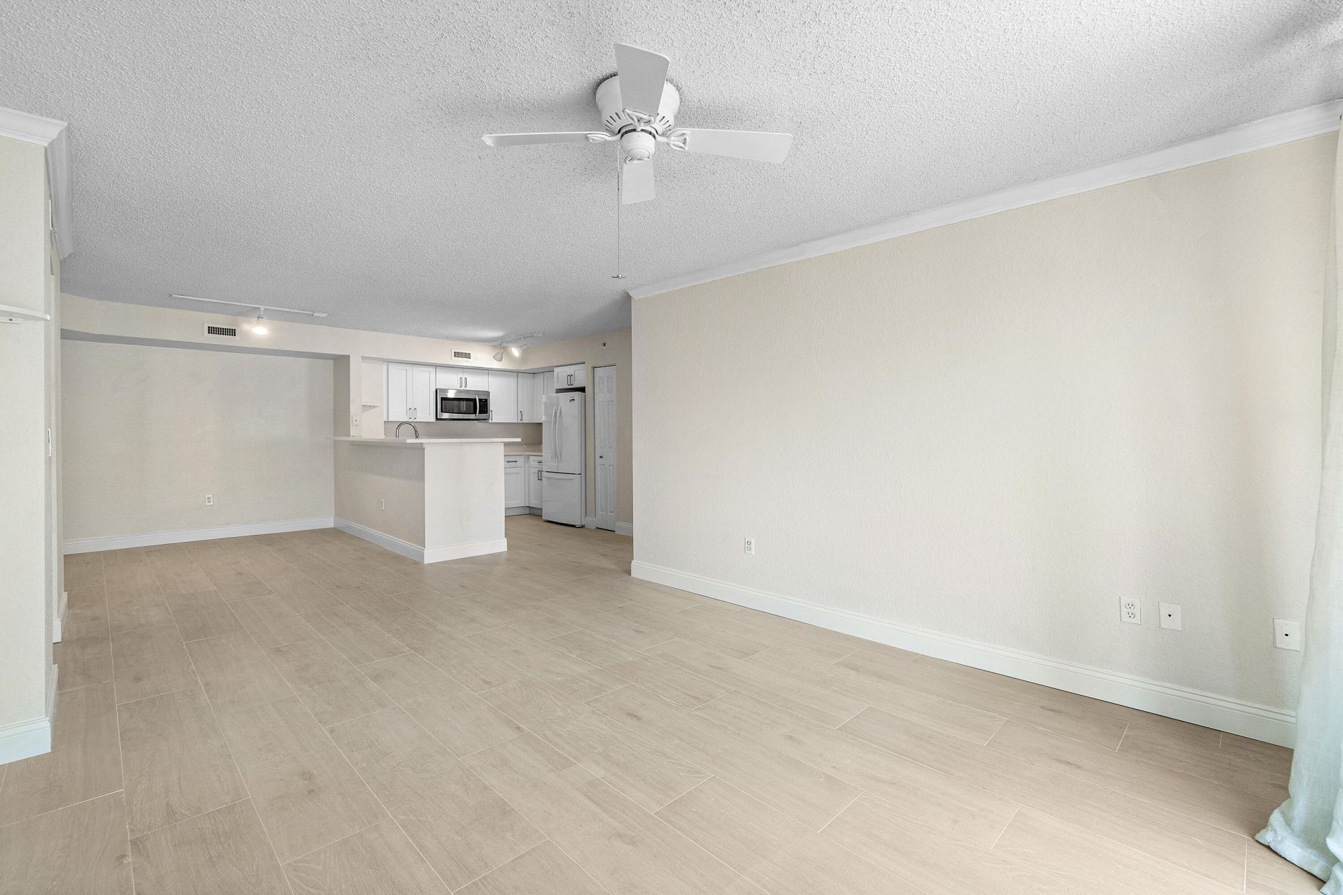 1801 N Flagler Drive, Unit 835, West Palm Beach, FL 33407 Photo