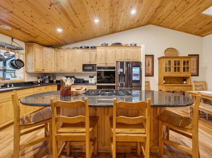 860 Red Fox Road, Clio, CA 96106 Photo