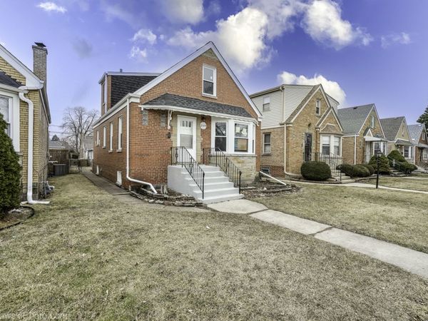 2504 Leyden Avenue, River Grove, IL 60171