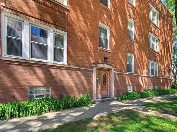 4308 W Waveland Avenue, Unit 2, Chicago, IL 60641