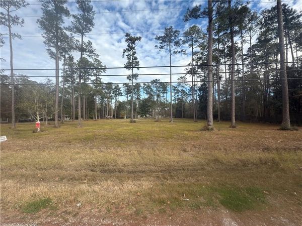 61016 NEHL Street , Lacombe, LA 70445