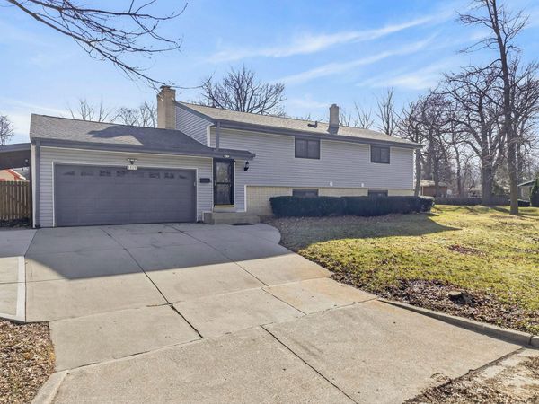 1819 W MALLORY Ave, Milwaukee, WI 53221