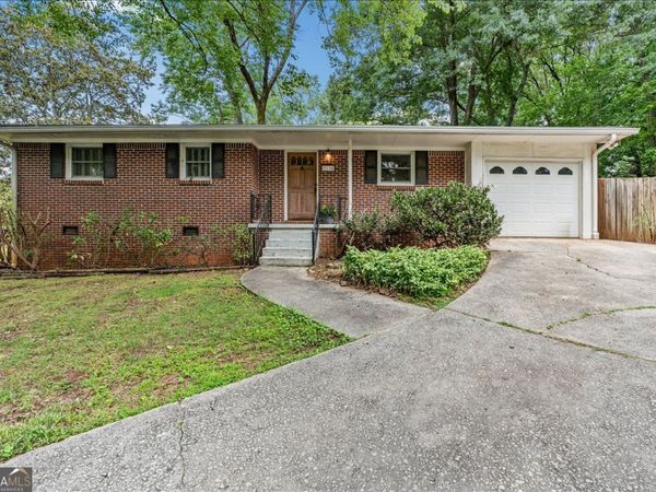 3130 Vista Brook Drive, Decatur, GA 30033