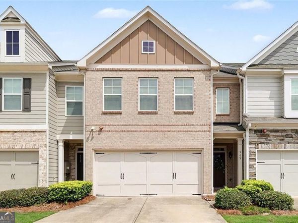 908 Arbor Crowne Drive, Lawrenceville, GA 30045