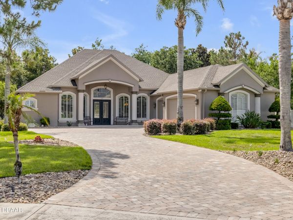 181 Hawkcrest Court, DeBary, FL 32713