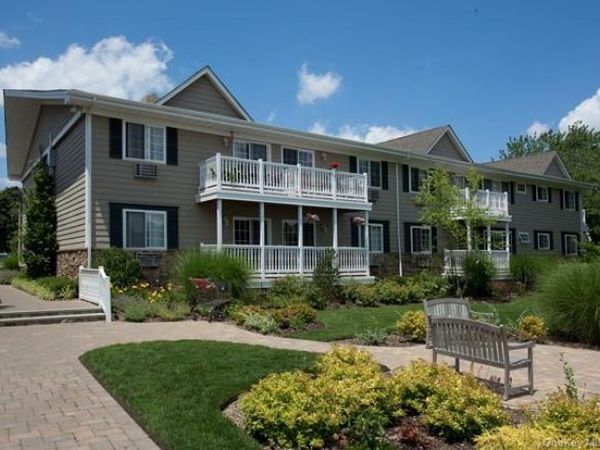 15 Willowbrook Road , Unit 2C, Bay Shore, NY 11706